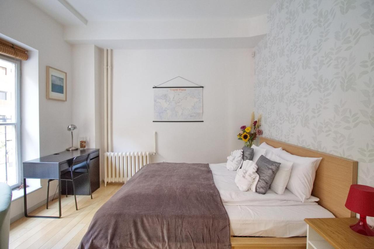 Urban Bourbon Apartment Budapest Bagian luar foto